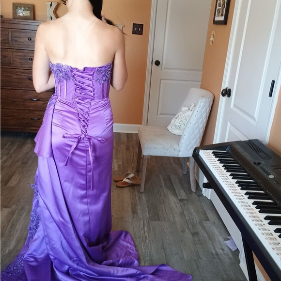 Light Purple Prom Dress with Flare - Picture 2 of 3